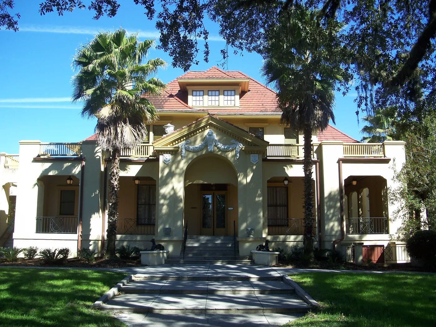 The Thomas Center
